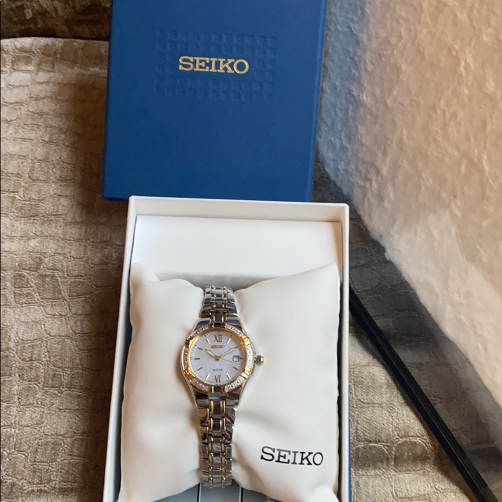 Seiko solar watch